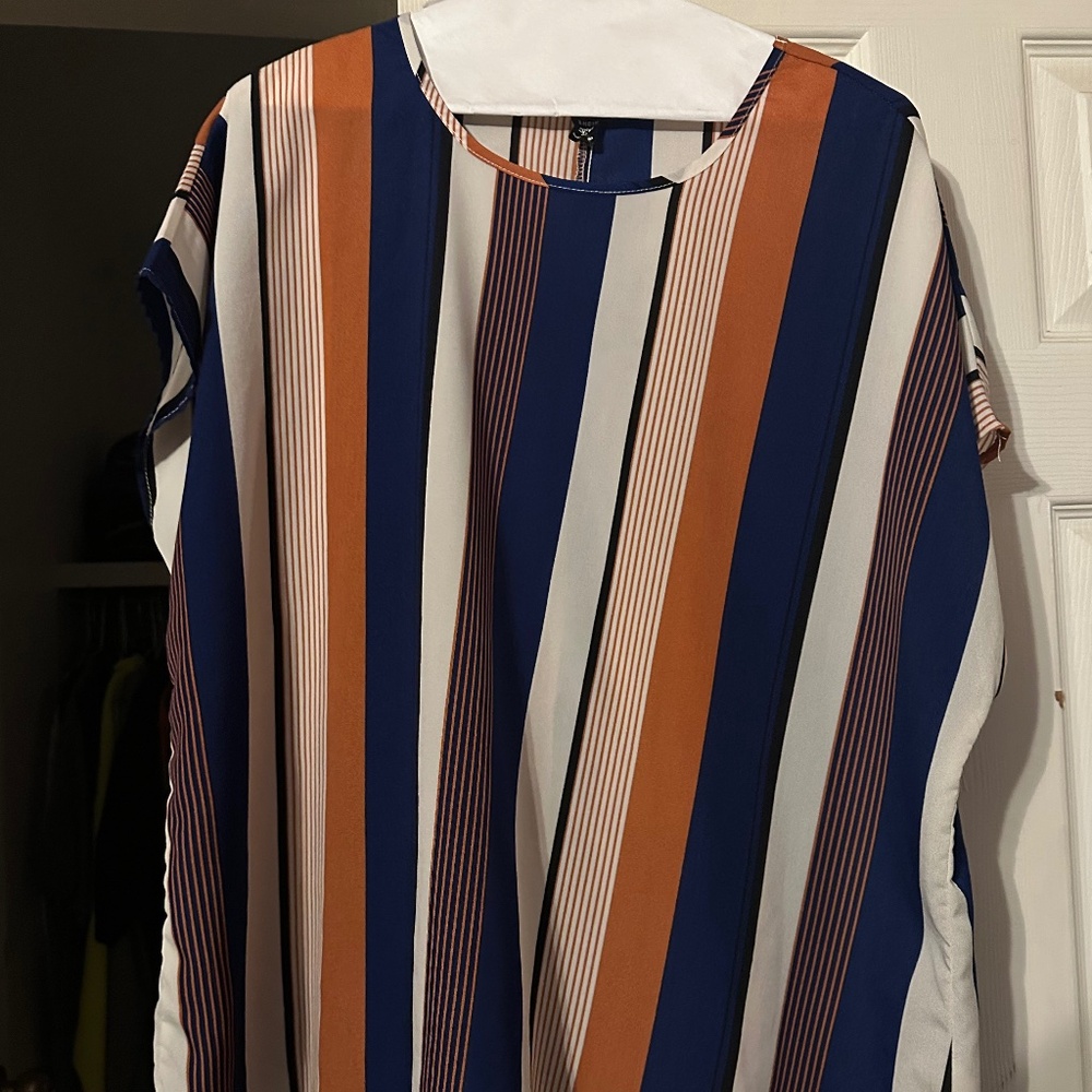 Women’s blouse size 1X